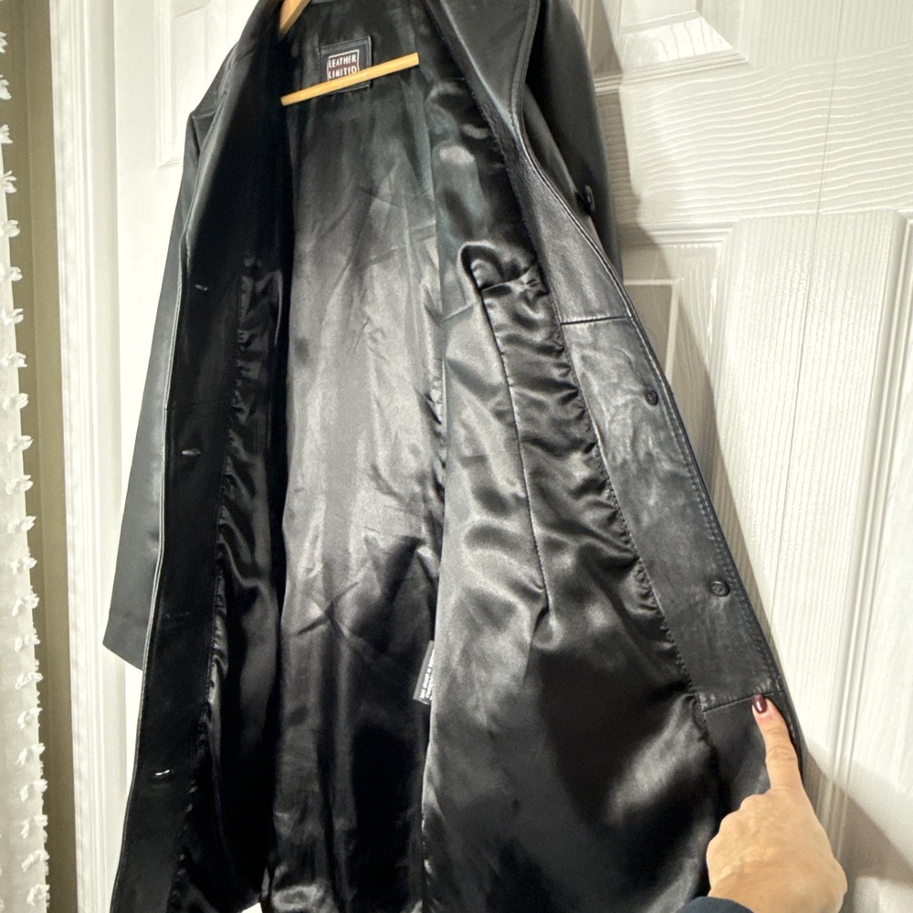 Genuine Leather Limited Women's Black Size Large, Long, Trenchcoat Jacket EUC - Picture 10 of 12